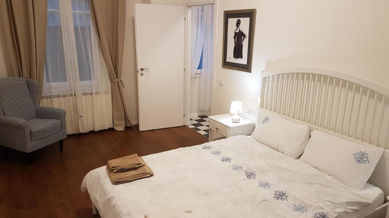 Eliya'S Place Appartement Verbania Buitenkant foto